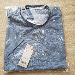 ユニクロ(UNIQLO)のUNIQLO　リネンコットンスタンドカラーシャツ　半袖　S(シャツ)