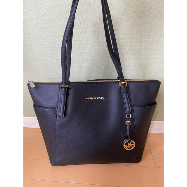 MICHAEL KORS - 【期間限定！大幅お値引き！】MICHAEL KORS トートバッグ 黒 レザー