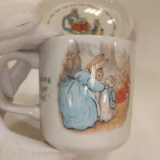 ウェッジウッド(WEDGWOOD)の【大特価！】ウェッジウッド  ピーターラビット マグカップ No.18(グラス/カップ)