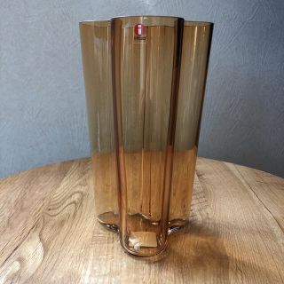 イッタラ(iittala)のiittala イッタラ アアルトベース　デザート　★期間限定お値下げ★(花瓶)