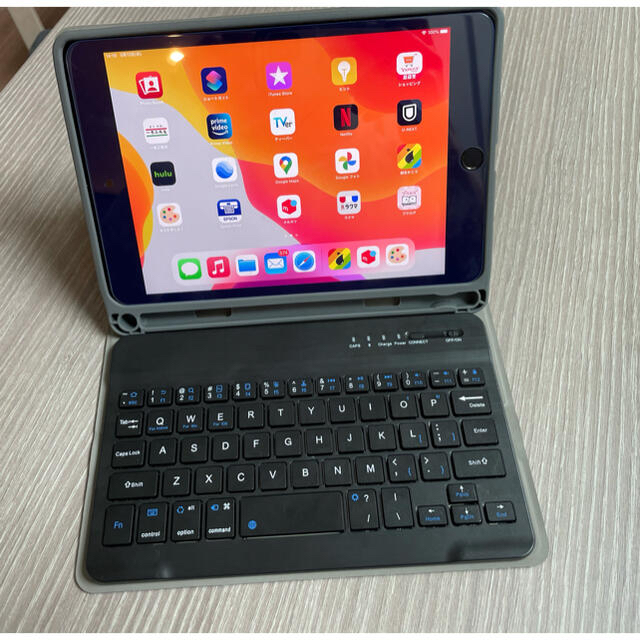 iPad(アイパッド)のipad mini5 64GB キーボード　ガラスフィルム付！ スマホ/家電/カメラのPC/タブレット(タブレット)の商品写真