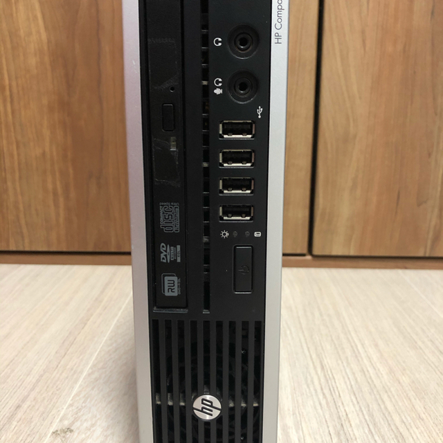 HP(ヒューレットパッカード)のHP8300USDT 第三世代Core i5 モニター付フルセット スマホ/家電/カメラのPC/タブレット(デスクトップ型PC)の商品写真