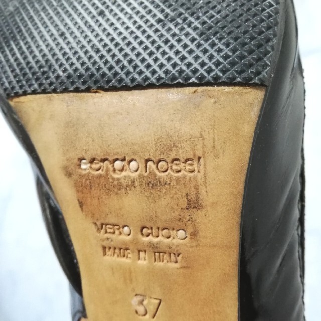 Sergio Rossi(セルジオロッシ)のセルジオロッシ レザーバックストラップヒール 23㎝【美品★セール！】 レディースの靴/シューズ(ハイヒール/パンプス)の商品写真