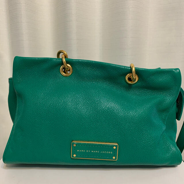 marc by marc jacobsバッグ 1