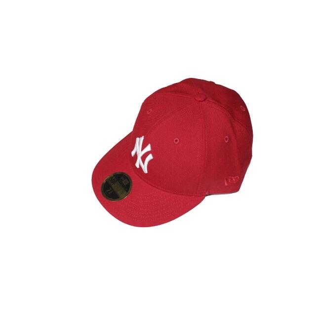 NEW ERA(ニューエラー)のKITH NEW ERA YANKEES RED 7 5/8 メンズの帽子(キャップ)の商品写真