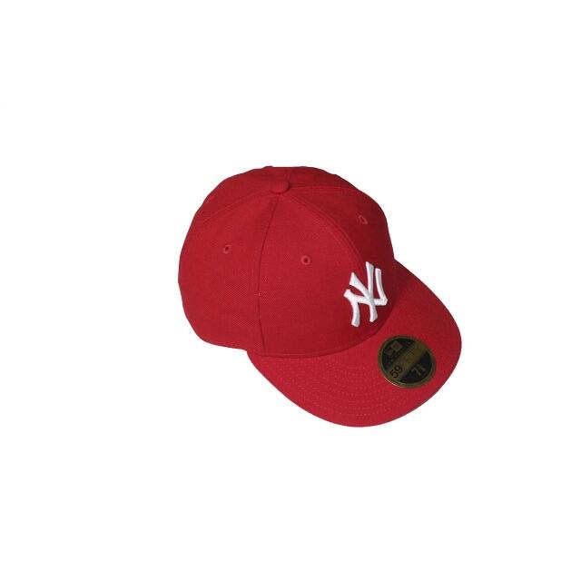 NEW ERA(ニューエラー)のKITH NEW ERA YANKEES RED 7 5/8 メンズの帽子(キャップ)の商品写真