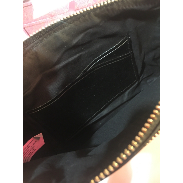 Victoria's Secret(ヴィクトリアズシークレット)のVictoria’s Secret ヴィクトリアシークレット リストレット レディースのバッグ(ハンドバッグ)の商品写真