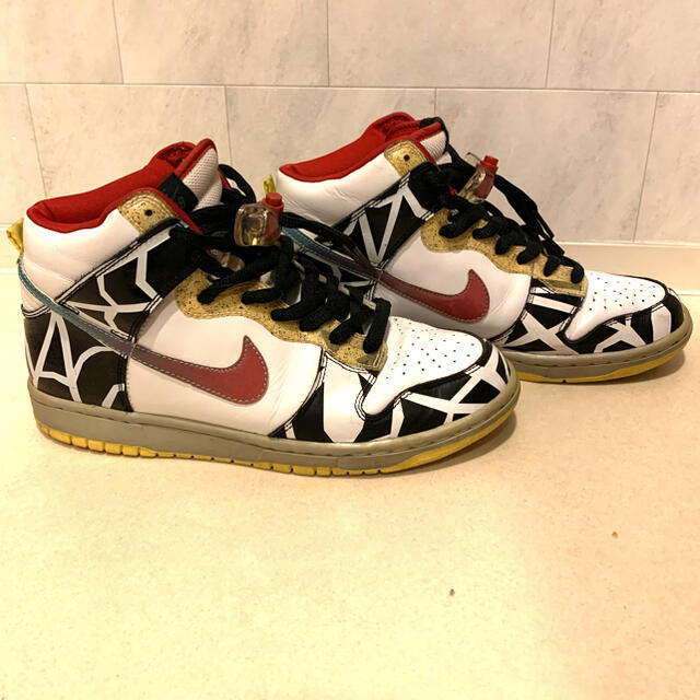 NIKE DUNK HIGH PREMIUM SB THRASHIN’2007年