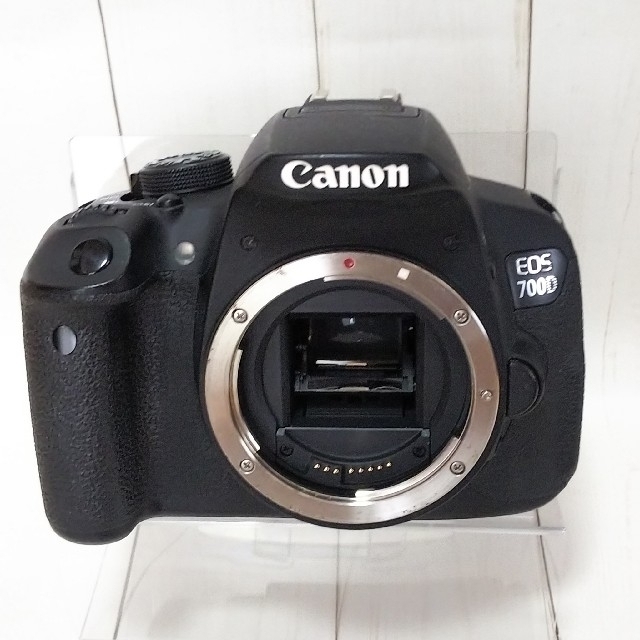 Canon(キヤノン)のキャノンEOS700Dボディのみ(値下げしました) スマホ/家電/カメラのカメラ(デジタル一眼)の商品写真