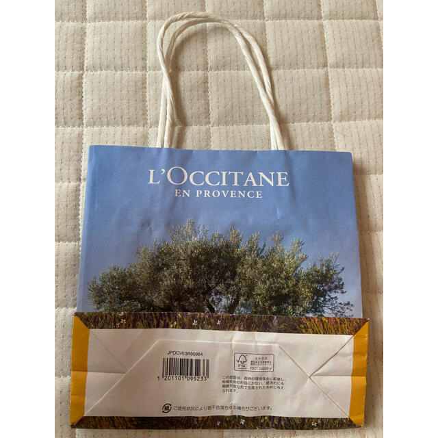 L'OCCITANE(ロクシタン)の【新品・未使用】ロクシタン　ハンドクリーム コスメ/美容のボディケア(ハンドクリーム)の商品写真