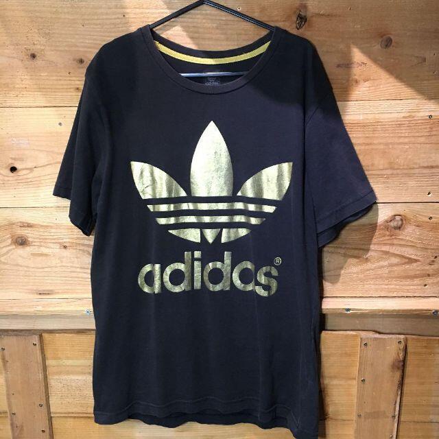 adidas(アディダス)の送料込み adidas Tシャツ 金ロゴ 古着 メンズのトップス(Tシャツ/カットソー(半袖/袖なし))の商品写真