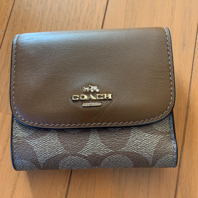 COACH コーチ 三つ折り財布