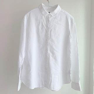 ユニクロ(UNIQLO)のUNIQLO♡レディースホワイトシャツ(シャツ/ブラウス(長袖/七分))