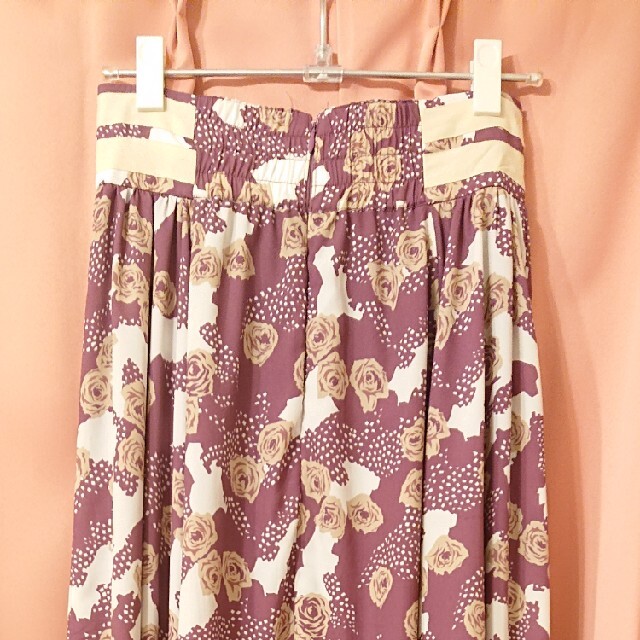 Lily Brown(リリーブラウン)のリリーブラウン スカート レディースのスカート(ロングスカート)の商品写真