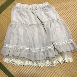 アクシーズファム(axes femme)のレースのペチコート(ひざ丈スカート)