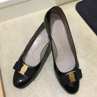 サルヴァトーレフェラガモ(Salvatore Ferragamo)のferragamo vintage シューズ(バレエシューズ)