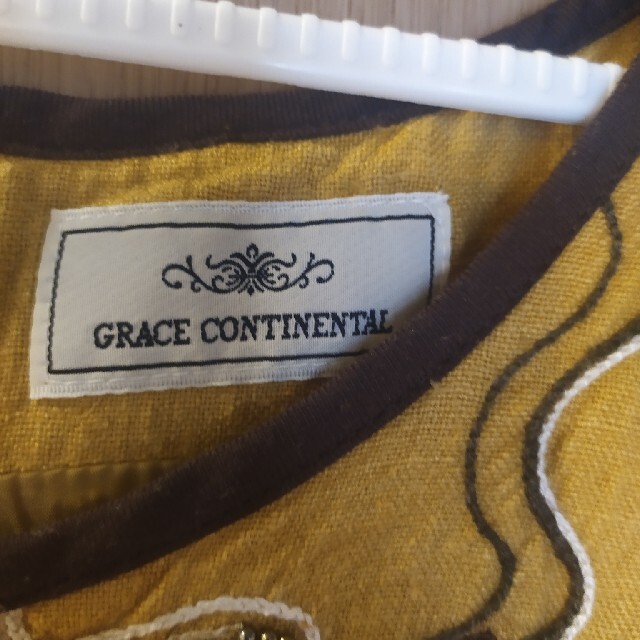 GRACE CONTINENTAL(グレースコンチネンタル)の刺繍ノースリーブワンピース s m サイズ　イエロー　黄色 レディースのワンピース(ひざ丈ワンピース)の商品写真