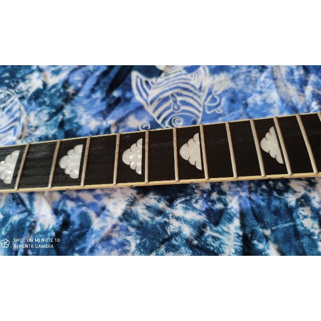 B.C. Rich(ビーシーリッチ)のB.C.Rich Mockingbird Exotic Classic 楽器のギター(エレキギター)の商品写真