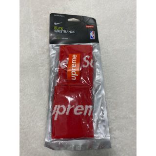 シュプリーム(Supreme)のsupreme/ NIKE/NBA wristbands(趣味/スポーツ)