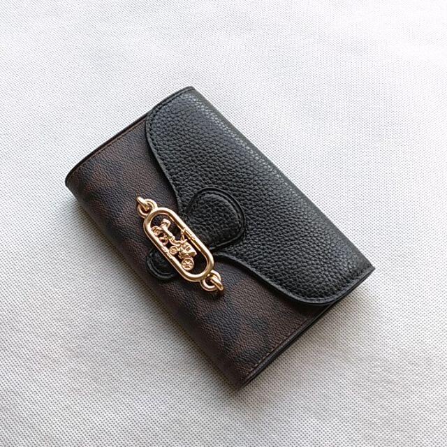 新品未使用】COACH コーチ 折り財布 激レア 上品 世界有名な www