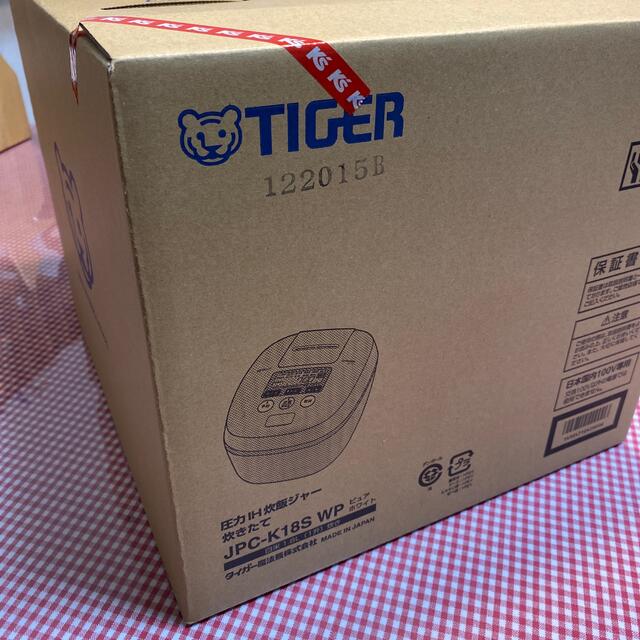 TIGER(タイガー)の新品未使用　タイガーIH炊飯ジヤー炊きたて1升炊き スマホ/家電/カメラの調理家電(炊飯器)の商品写真