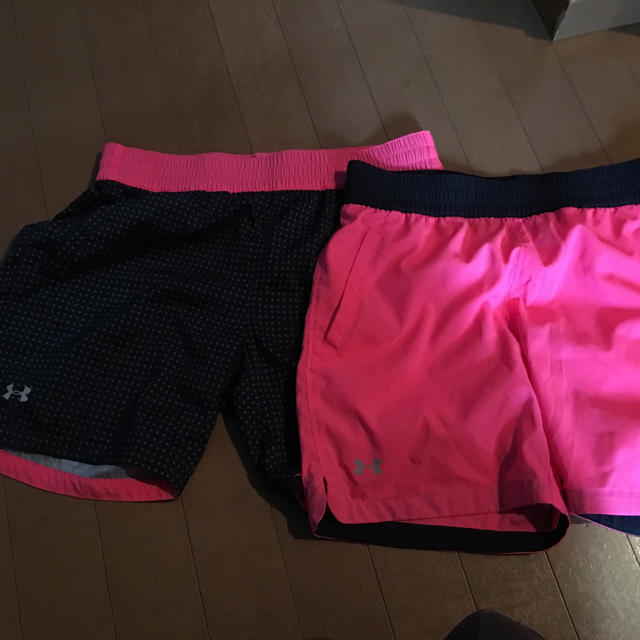 UNDER ARMOUR(アンダーアーマー)のパンツ レディースのパンツ(ショートパンツ)の商品写真