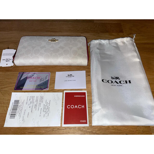 COACH(コーチ)の【新品】COACH / コーチ シグネチャー  長財布 ホワイト × ピンク レディースのファッション小物(財布)の商品写真