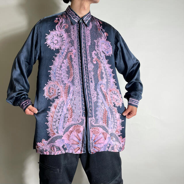 old  pattern silk shirt