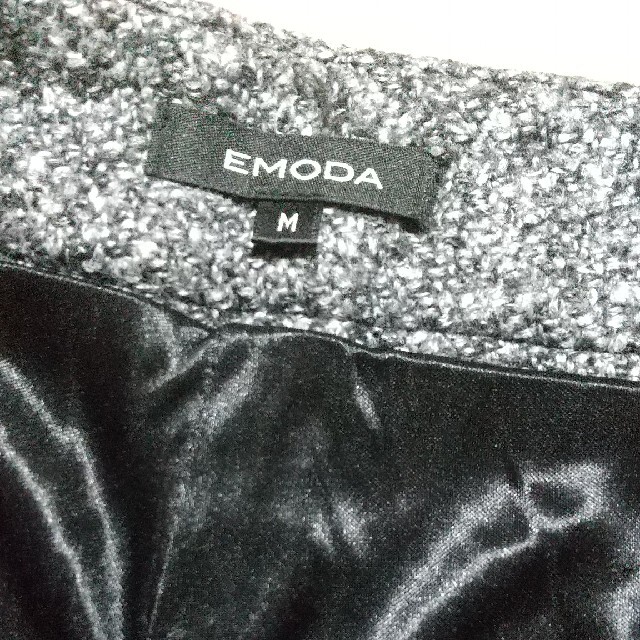 EMODA(エモダ)のEMODA エモダ 新品 ショートパンツ グレー キュロット レディースのパンツ(キュロット)の商品写真