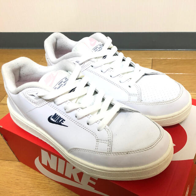 NIKE(ナイキ)のNIKE GRANDSTANDⅡ メンズの靴/シューズ(スニーカー)の商品写真