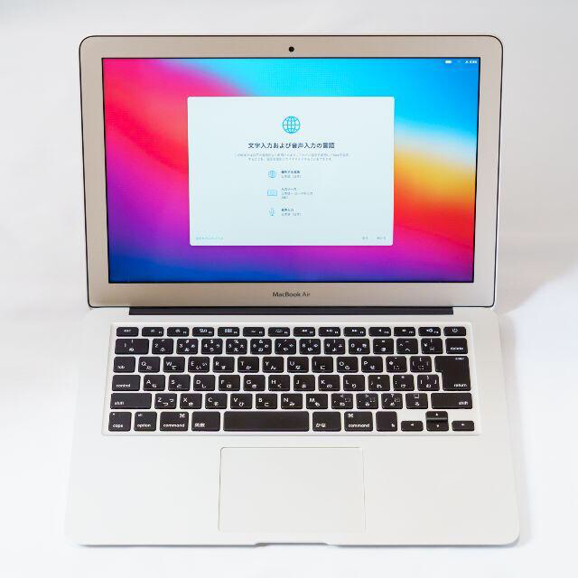 MacBook Air 13インチ4GBストレージ