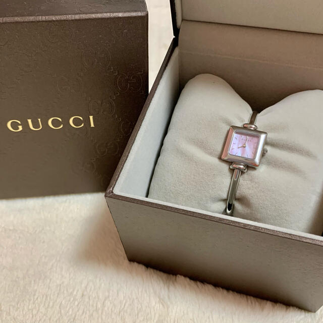 Gucci(グッチ)のGUCCI 腕時計 レディースのファッション小物(腕時計)の商品写真