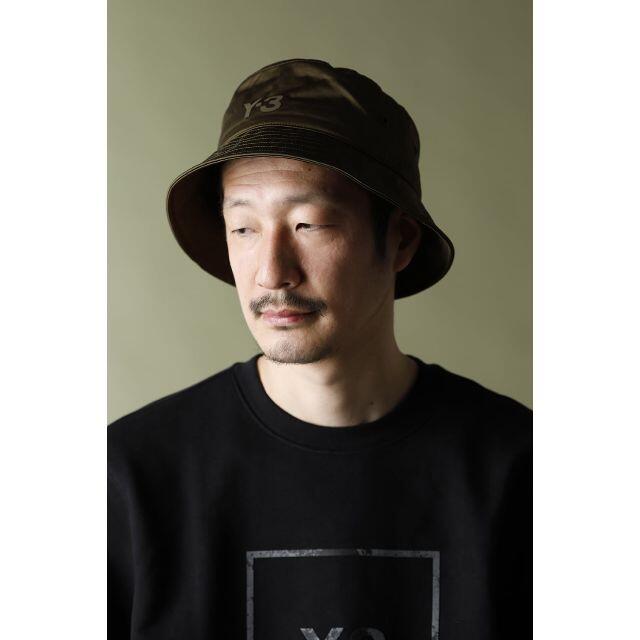 Y-3(ワイスリー)の新品 2021SS Y-3 CLASSIC BUCKET HAT カーキー メンズの帽子(ハット)の商品写真