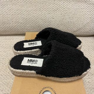 mm6 フェイクムートンサンダル-