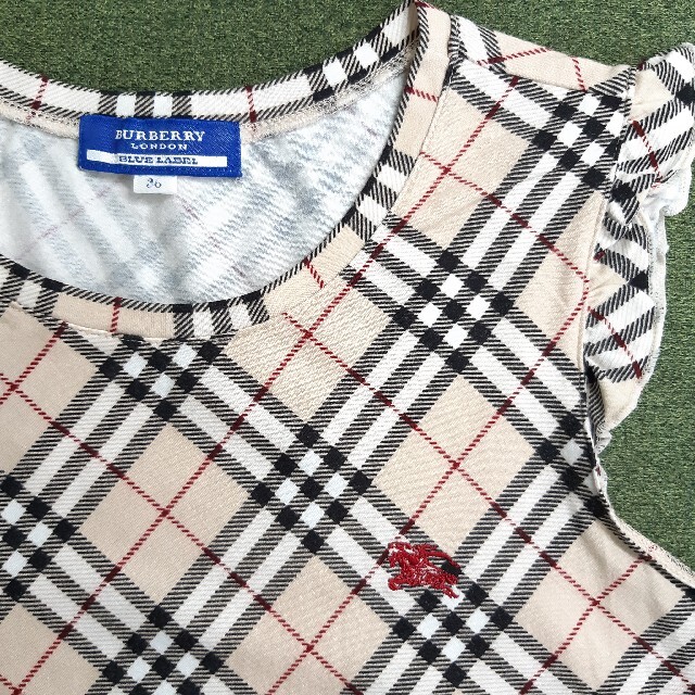 BURBERRY BLUE LABEL(バーバリーブルーレーベル)のBURBERRY BLUE LABEL ノバチェック ノースリーブ フリル S レディースのトップス(Tシャツ(半袖/袖なし))の商品写真