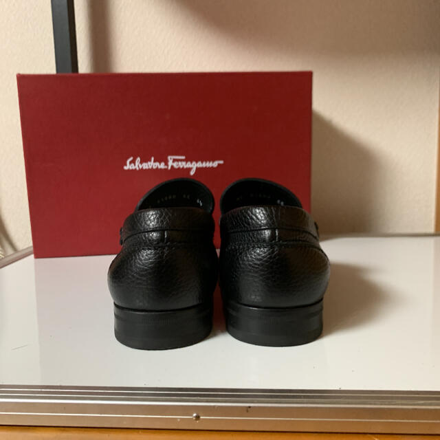 Salvatore Ferragamo(サルヴァトーレフェラガモ)の新品 Salvatore Ferragamo フェラガモ ドレスシューズ ヴァラ メンズの靴/シューズ(ドレス/ビジネス)の商品写真