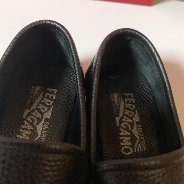 Salvatore Ferragamo(サルヴァトーレフェラガモ)の新品 Salvatore Ferragamo フェラガモ ドレスシューズ ヴァラ メンズの靴/シューズ(ドレス/ビジネス)の商品写真