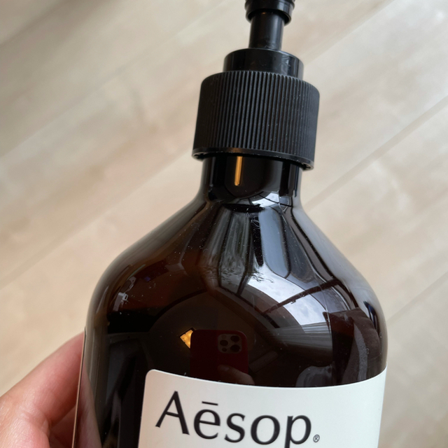Aesop(イソップ)のAesop・空きボトル インテリア/住まい/日用品のキッチン/食器(容器)の商品写真