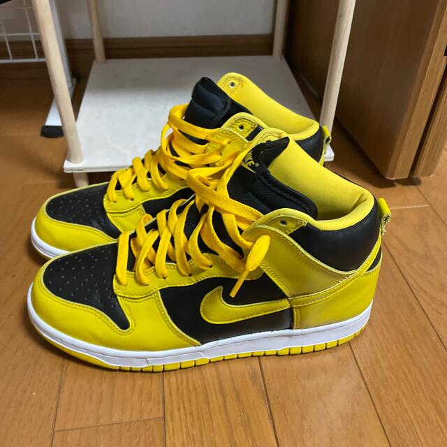 NIKE DUNK HIGH VARSITY MAIZE