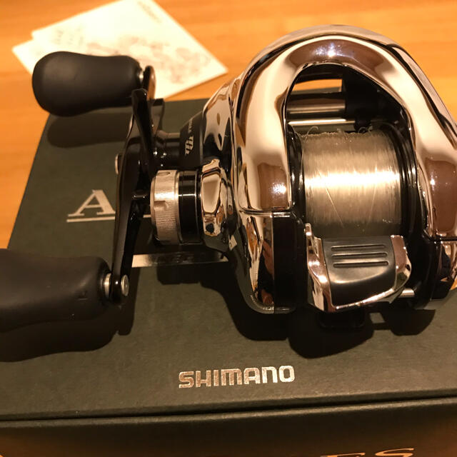 SHIMANO(シマノ)の12アンタレスhg  レフト スポーツ/アウトドアのフィッシング(リール)の商品写真