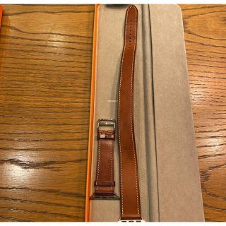 エルメス(Hermes)の(正規品)Apple Watch ドゥブルトゥール エルメス フォーヴ 40mm(レザーベルト)