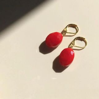 ジャーナルスタンダード(JOURNAL STANDARD)の018 一粒ビジュー　楕円　朱色(レッド　赤)　ピアス　イヤリング　ハンドメイド(ピアス)