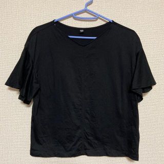 ユニクロ(UNIQLO)のユニクロ　トップス(Tシャツ(半袖/袖なし))