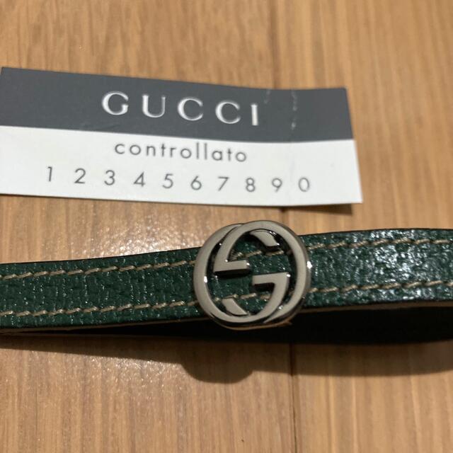 Gucci(グッチ)のGUCCI  グッチ　ストラップ　グリーン スマホ/家電/カメラのスマホアクセサリー(ストラップ/イヤホンジャック)の商品写真