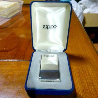 ジッポー(ZIPPO)のSlimジッポ　STERLING　箱付き2004(タバコグッズ)