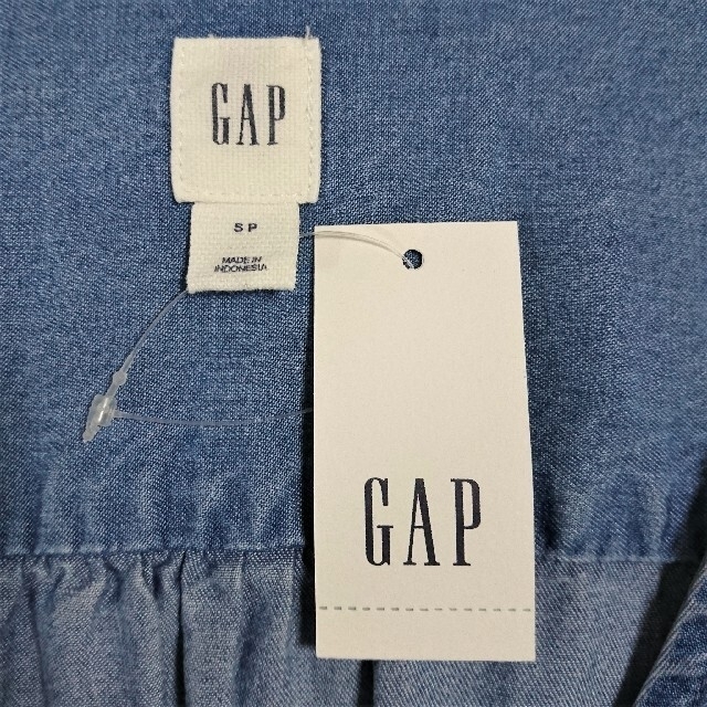 GAP(ギャップ)のGAP ギャップ  ワンピース レディース  Sサイズ デニム調 レディースのワンピース(ひざ丈ワンピース)の商品写真