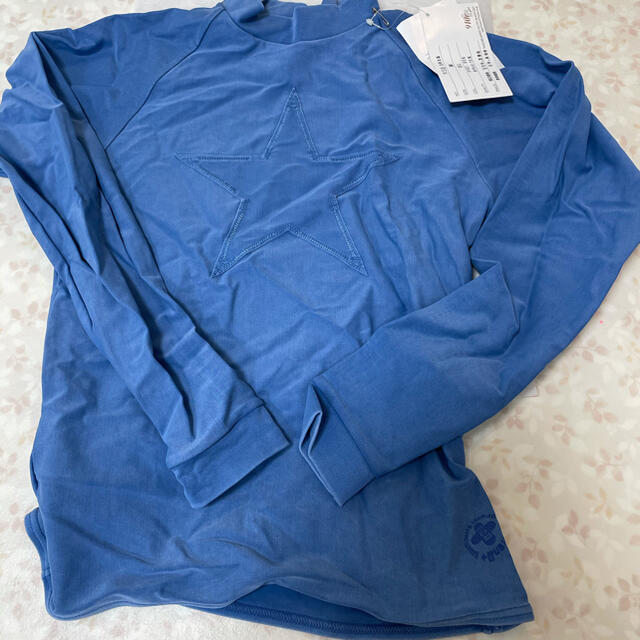 新品　日本製ラッシュガード　ブルー　Mサイズ レディースの水着/浴衣(水着)の商品写真