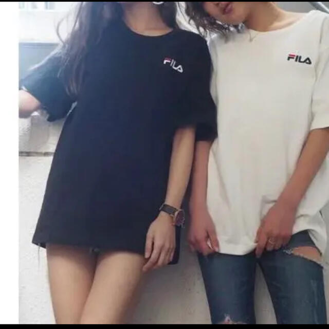 GYDA(ジェイダ)の大人気 !!ジェイダ ×フィラ ZOZO限定 グラフィックラインBIG Tシャツ レディースのトップス(Tシャツ(半袖/袖なし))の商品写真