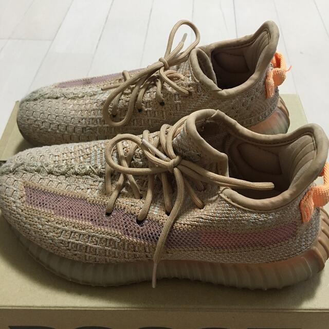 adidas(アディダス)の【18.0cm】YEEZY BOOST 350 V2 KIDS CLAY    キッズ/ベビー/マタニティのキッズ靴/シューズ(15cm~)(スニーカー)の商品写真