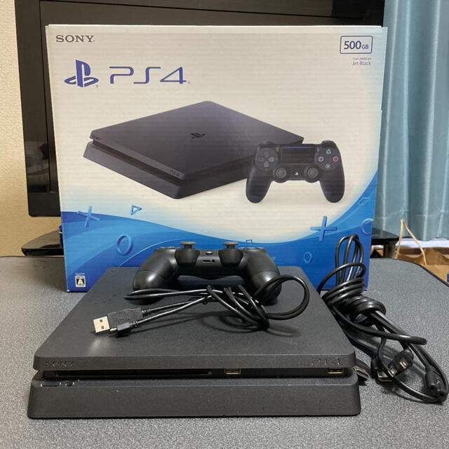 PlayStation4(プレイステーション4)のSONY PlayStation4 本体 CUH-2000AB01 エンタメ/ホビーのゲームソフト/ゲーム機本体(家庭用ゲーム機本体)の商品写真